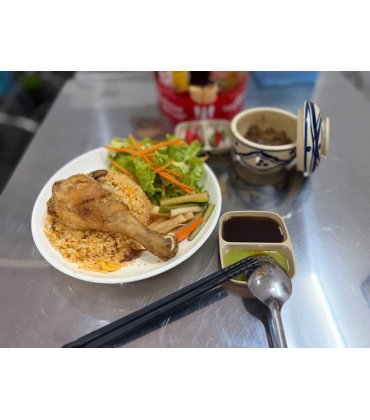 Cơm gà mắm tỏi